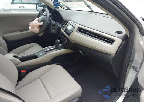 2016 Honda Hr-V Lx z USA, uszkodzony, nr VIN 3CZRU6H30GM717805